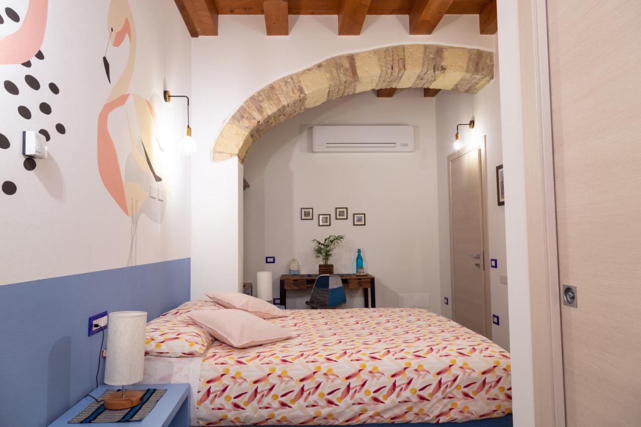 Trigu & Mangoni Bed & Breakfast Cagliari Exterior photo