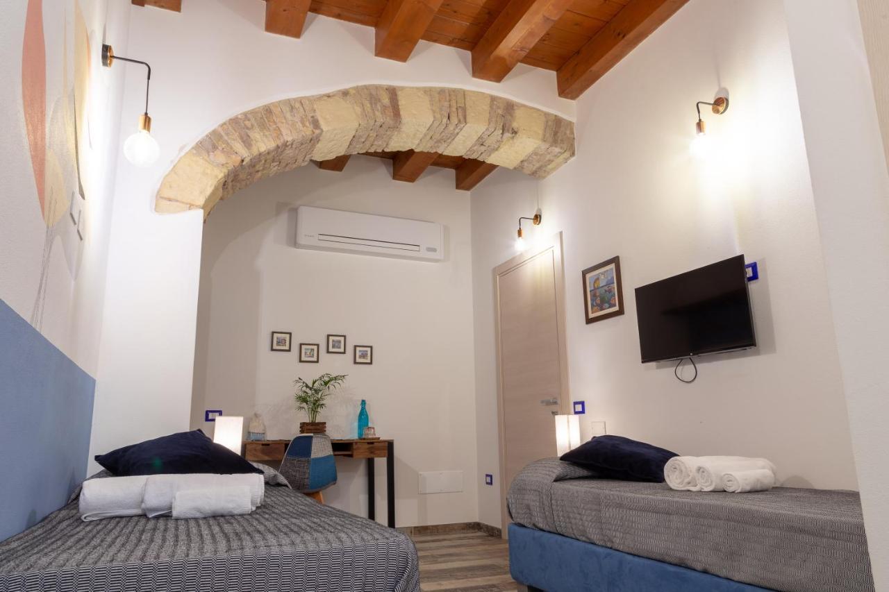 Trigu & Mangoni Bed & Breakfast Cagliari Exterior photo